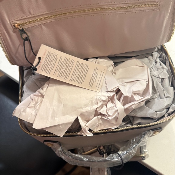 NWT Calpak Backpack - Picture 5 of 5